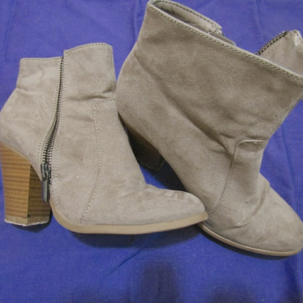 Tan Boots